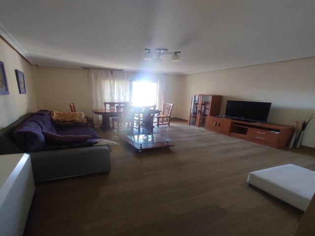 Venta en Dolores Ibarruri - Plasencia