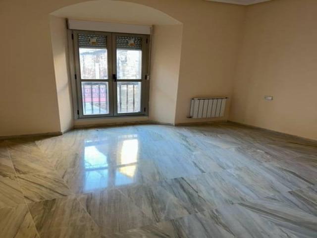 #1260 - Piso para Venta en Cáceres - Extremadur - 2