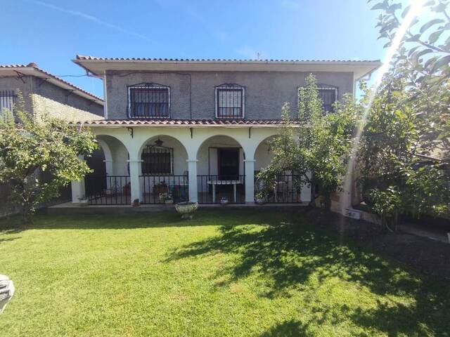 Venta en Valle del Alagón - Plasencia