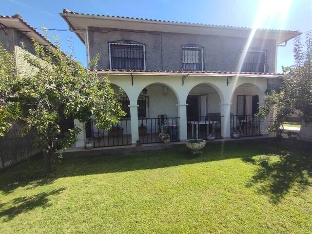 #1288 - Chalet para Venta en Plasencia - Extremadur - 3