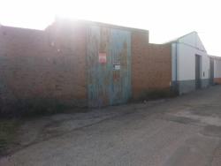 Nave para Venta en Cáceres - 4